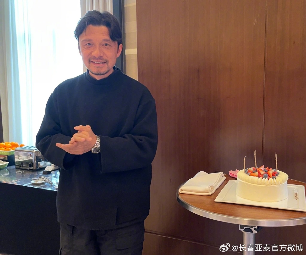  謝指導(dǎo)生日快樂(lè)！