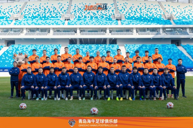  青島海牛一線隊名單：老將鄭龍、薩里奇坐鎮(zhèn)，金洋洋等新援在列