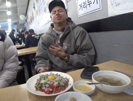  你的林皇，生食之王！林加德在韓國嘗試吃活章魚