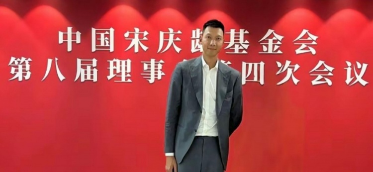  時隔5個月首次公開露面！大河報：易建聯(lián)關(guān)聯(lián)公司成被執(zhí)行人