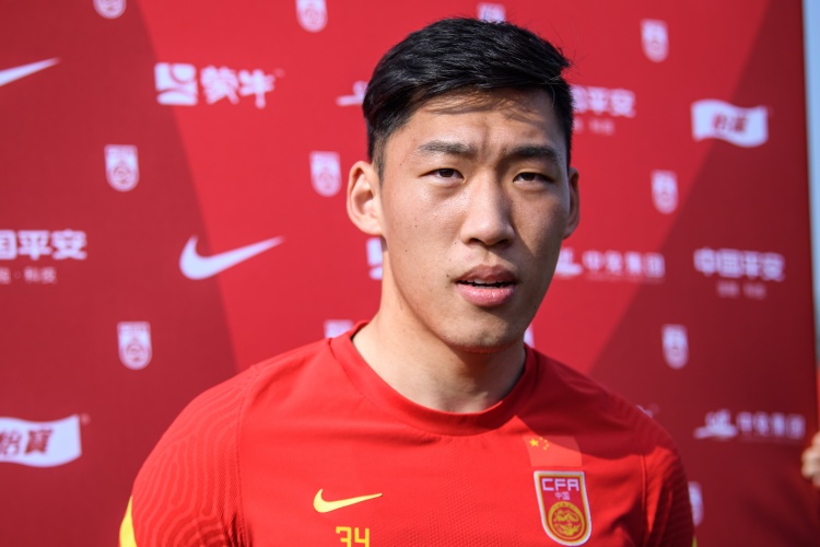  北青體育：朱辰杰是否以“面具人”形象出戰(zhàn)18強賽，仍需多方溝通