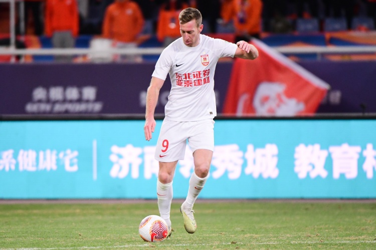  熱身賽：長春亞泰2-1青島海牛 貝里奇、奧莫伊胡安弗破門???