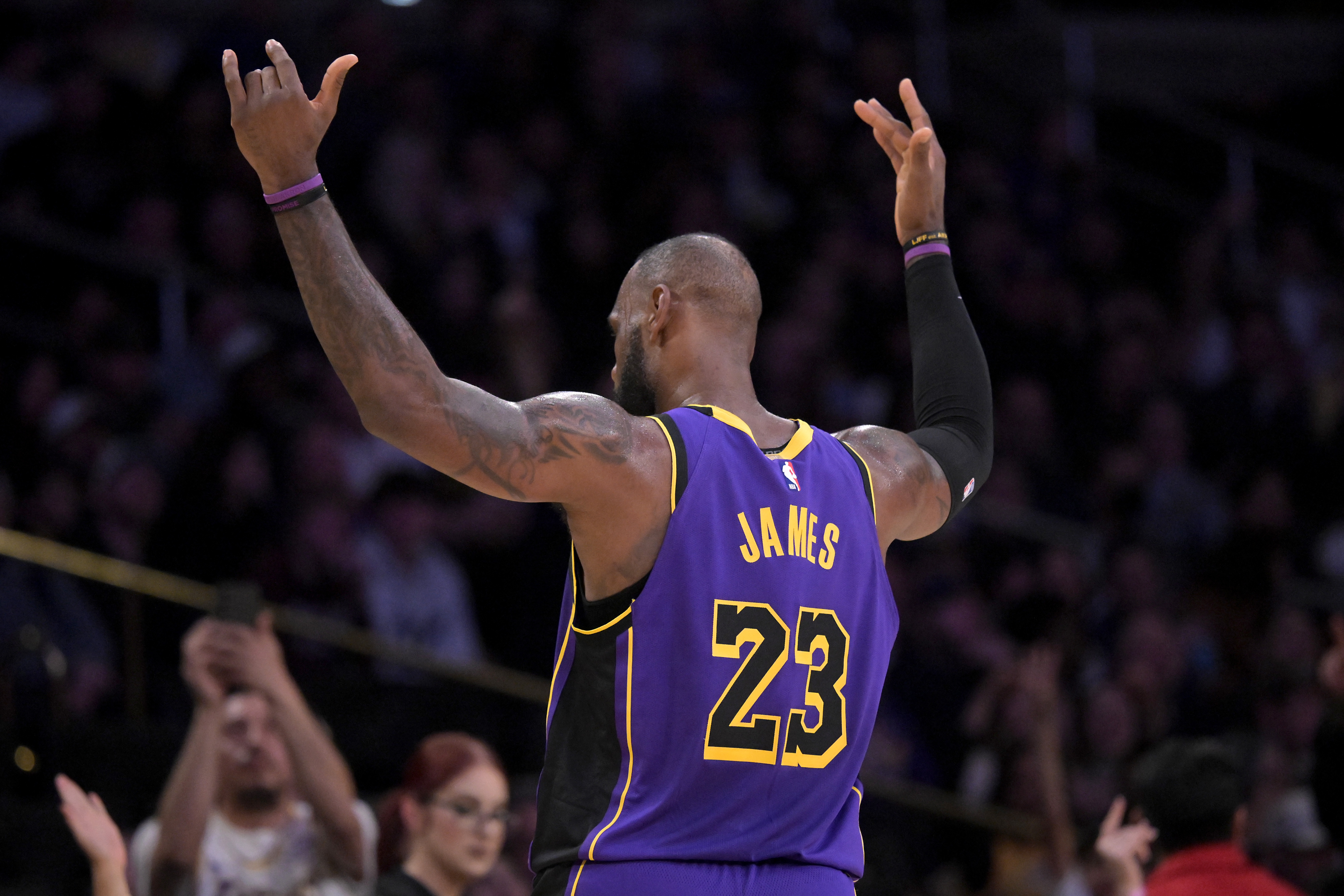  誰(shuí)是搶手貨？誰(shuí)將淡出NBA？今夏自由球員盤點(diǎn)：威少第27懷斯曼倒3