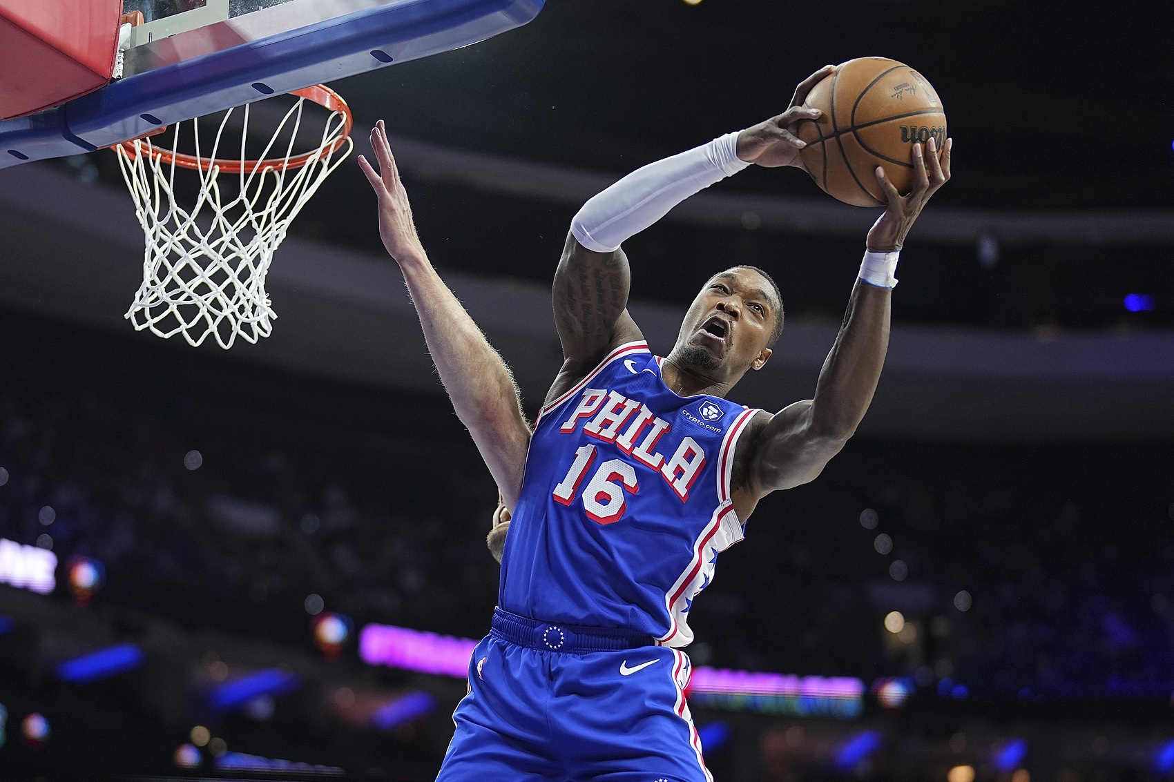  歡迎回到NBA！朗尼-沃克貢獻25分11籃板5助攻 獲得生涯首次兩雙